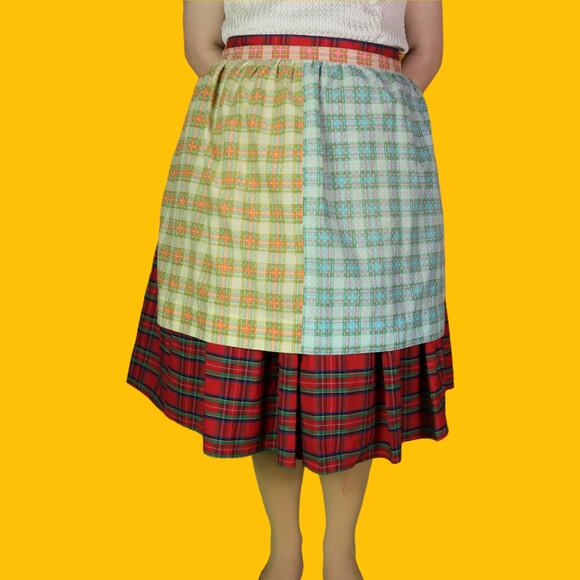 Vintage Colorblock Plaid Half Apron - Picture 2 of 5